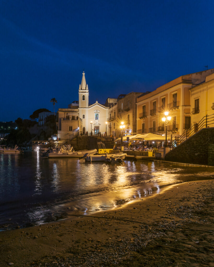 Fotoreisen 2024 Blaue Stunde an der Marina Corta auf Lipari